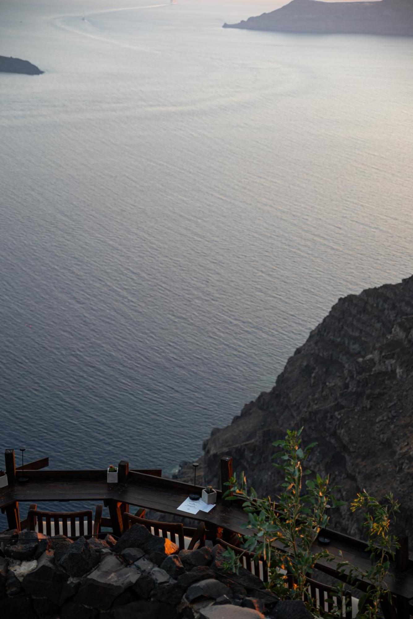 Honeymoon Petra Villas (Adults Only) Imerovigli  Exterior foto